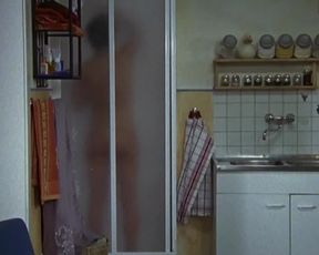 Maria Koestlinger nude - Oben ohne S01E06 (2007)