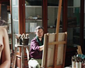 Violet Ryder, Sofia Vergara nude - Bent (2018)