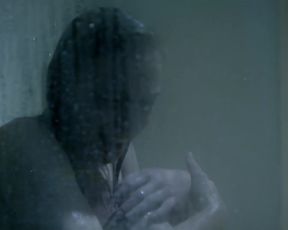 Antonia Liskova nude - La Notte Prima (2018)