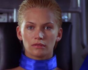 Natasha Henstridge, Sarah Wynter, Raquel Gardner, etc - Species II (1995)