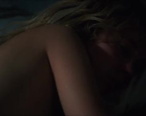 Juno Temple, Riley Keough Nude - Jack and Diane (2012)