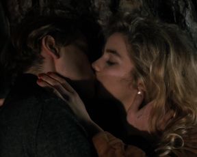 Galatea Bellugi, Isabelle Huppert nude - Une jeunesse doree (2019)