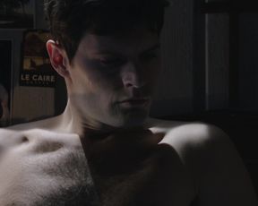 Mathilde Warnier nude - Au service de la France (2015) (Season 1, Episode 12)