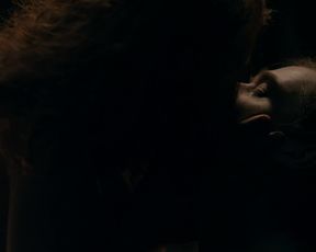 Sophie Skelton nude - Outlander s04e08 (2018)