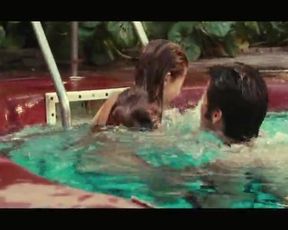 Elsa Pataky naked - Di Di Hollywood (2010)