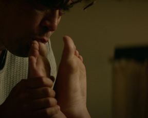 Emily Ratajkowski nude - Welcome Home (2018)