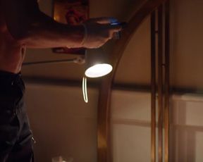 Helene Pequin, Lucie Ryan nude - Insoupconnable s01e01-05 (2018)