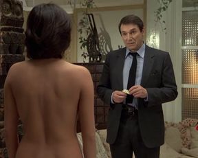 Elisabeth Margoni Nude, Dany Kogan (nn) - Le Professionnel (FR 1981)