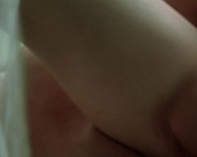 Angelina Jolie's Sexy in video ORIGINAL SIN