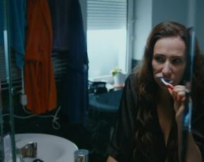 Aleksandra Poplawska,Olga Boladz nude, Clothead Sex in TV Show 'Kobiety Mafii'