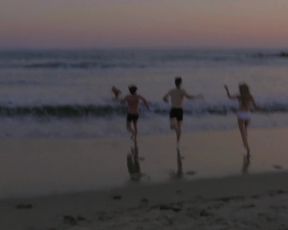 Scarlett Davies, Maria Louis nude - #FollowMe (2019)