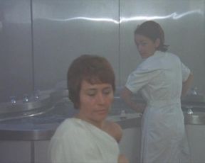 Annie Girardot  - Traitement de choc