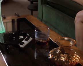 Laura Harring nude, Naomi Watts nude – Mulholland Dr. (2001)