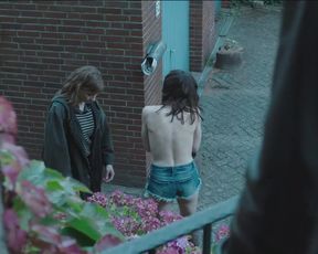 Svenja Jung - Ostfriesenkiller (2017) Nude adult movie scene