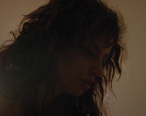 Alessia Barela - 7 giorni (2016) Сut erotic scene