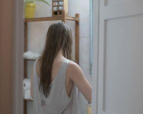 Blanca Pares nude - Los amores cobardes