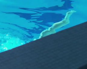 Tricia Helfer Sexy - Hidden Crimes (2009)