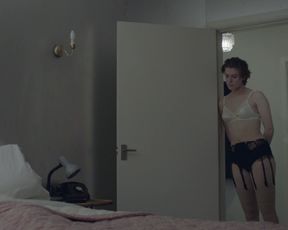 Honor Swinton Byrne nude - The Souvenir (2019)