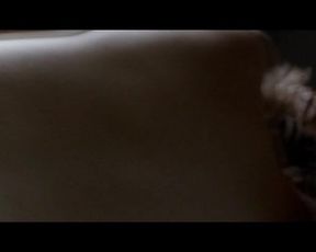 Olga Kurylenko - L'Annulaire (2005)