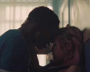 Emma Mackey nude - Sex Education s01e02-04 (2019)