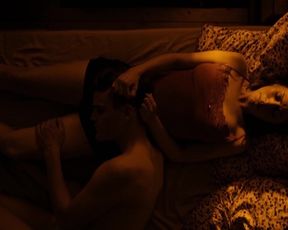 Alice Dwyer Nude, Underwear, Sex scene in TV Show 'Tatort'