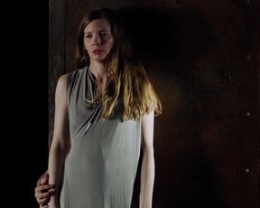 Ina Maria Jaich nude - Staub zu Staub (2018)