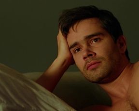 Paulina Andreeva  nude - Sarancha (2014)