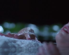 Tara Fitzgerald, Elle McPherson, Kate Fischer, Portia de Rossi, Pamela Rabe - Sirens