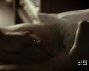 Cariba Heine Nude - Blood Brothers (2011)