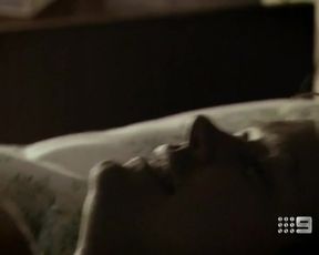 Cariba Heine Nude - Blood Brothers (2011)