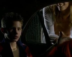 Juana Acosta naked - A golpes (2005)