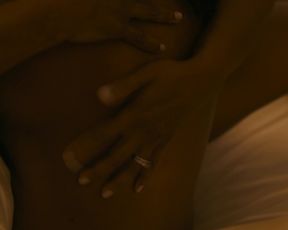 Tyla Abercrumbie, Miriam A. Hyman - The Chi s03e01 (2020) Nude movie scene