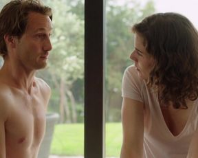 Anne Schafer - Arzt mit Nebenwirkung (2017) Naked actress in a movie scenes