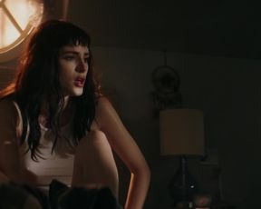 Bella Thorne - Still See You (2018) celebrity hot scene