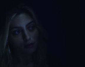 Isis Marks - Segundo o Sexo (2016) Naked actress in a sexy video