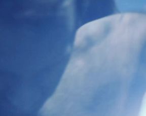 Isis Marks - Segundo o Sexo (2016) Naked actress in a sexy video