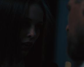 Paula Beer nude - Bad Banks s01e06 (2018)