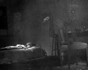 Nellie_Benner_-_Crepuscule__2009_540p