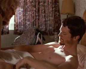 Helen Hunt - The Waterdance (1992)