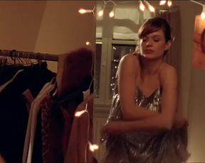 Suzan Anbeh Nude - Leo und Marie - Eine Weihnachtsliebe (2008)