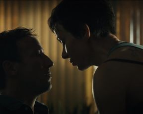 Inga Birkenfeld, Julia Koschitz nude - Am Ruder (2017)