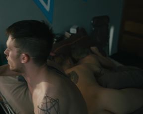 Zoe Steinbrenner nude - Beat s01e01 (2018)