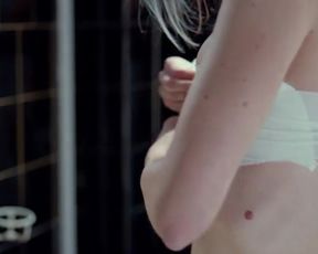 Janna Horstmann Nude - Melusine (2014)