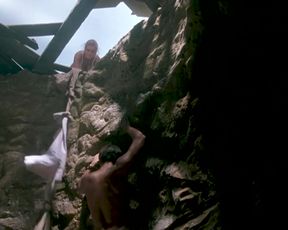 Erika Eleniak CHASERS (1994)