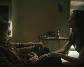 Xosha Roquemore, Ashley Romans, Ari Graynor nude - I’m Dying Up Here s02e04 (2018)