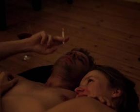 Amanda Collin Nude an Dreal Sex Scenes in movie 'En Frygtelig Kvinde'