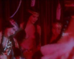 Bridget Fonda, Joanne Whalley, Britt Ekland, Tracy Kneale - Scandal