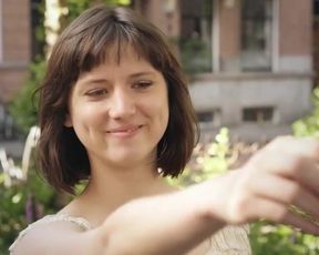 Romy Lauwers Nude - Het Leven Is Vurrukkulluk - Extra Scene (NL 2018)