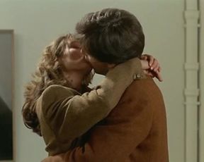 Marianne Basler Classic Sex Film - L'amour propre ne le reste jamais tres longtemps (1985)