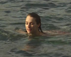 Claire Helene Cahen Nude - Lambeaux (2011)